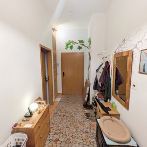 Flur der zu verkaufenden Kapitalanlage auf der Bautzener Str. in Görlitz