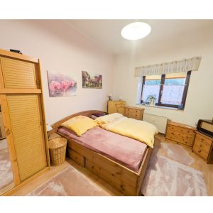 Schlafzimmer der zu verkaufenden Kapitalanlage auf der Bautzener Str. in Görlitz